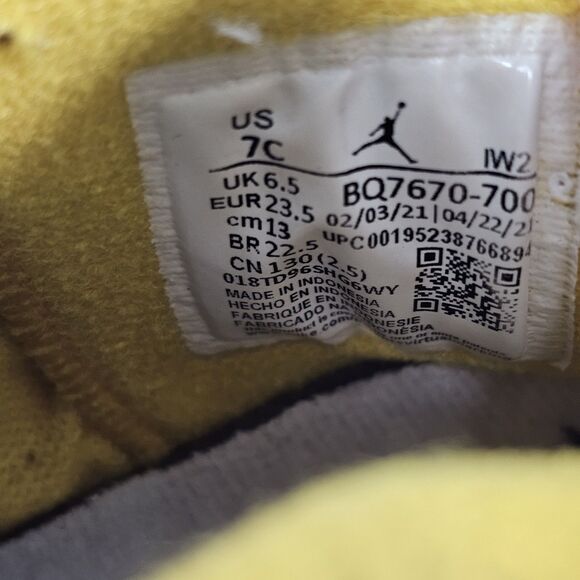 Nike Air Jordan 4 Retro TD 'Lightning' 2021 BQ7670-700 US Size 7C Kids - Picture 8 of 9